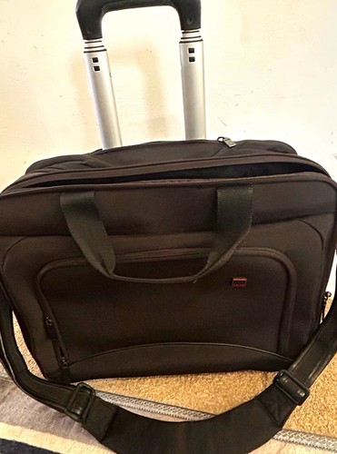 Tripp black soft pilot case - soft,